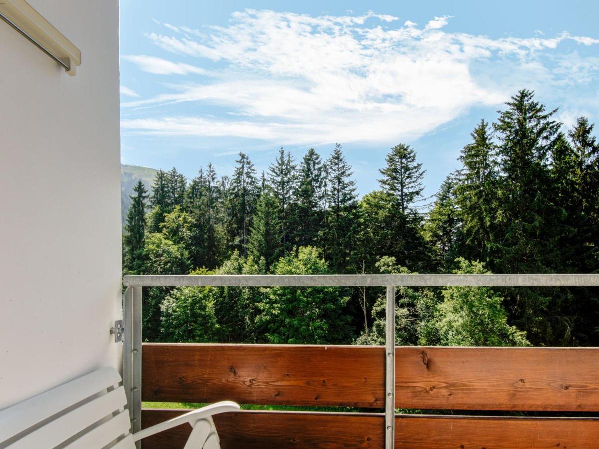 Comfortable Apartment In Ellmau With Balconies Buitenkant foto