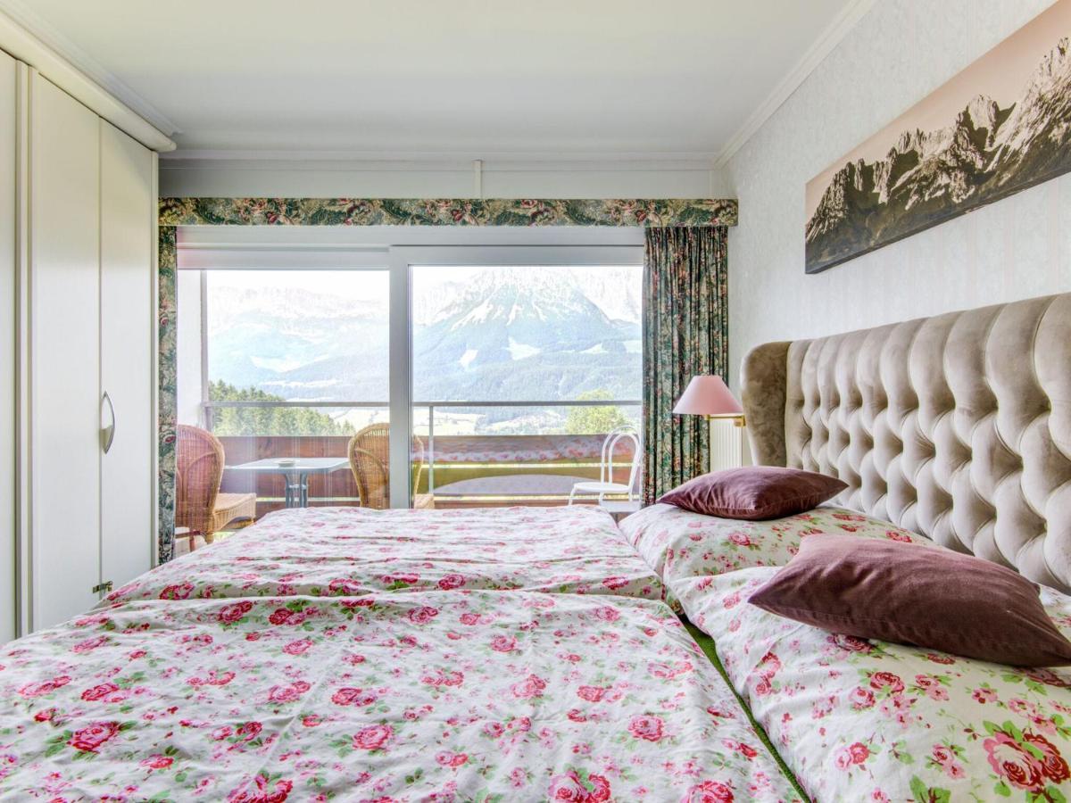 Comfortable Apartment In Ellmau With Balconies Buitenkant foto