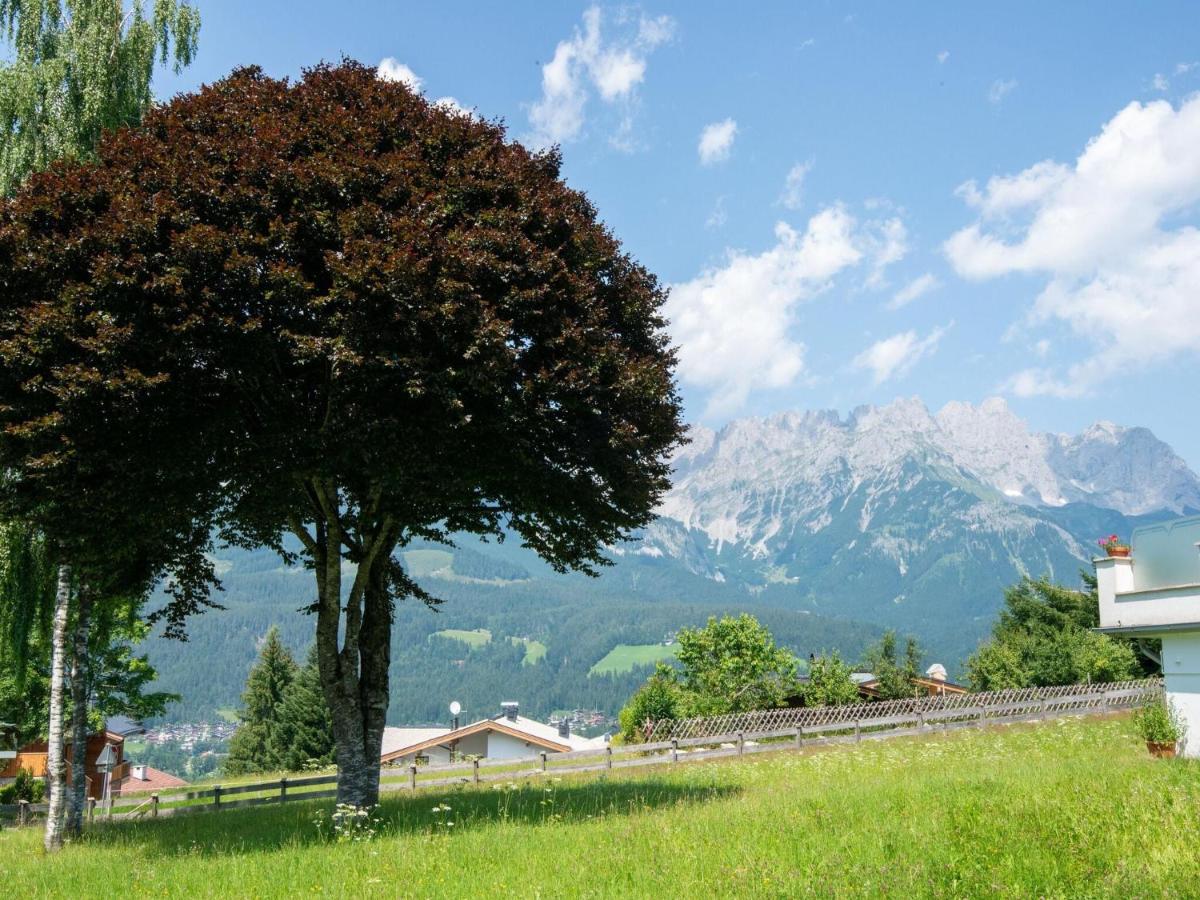 Comfortable Apartment In Ellmau With Balconies Buitenkant foto